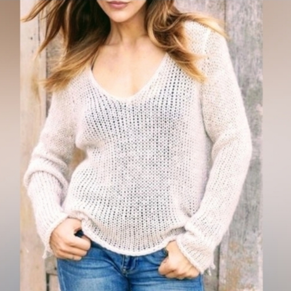 Wooden Ships Mohair Wool Blend Open Knit V Neck Relaxed Pull Over Sweater